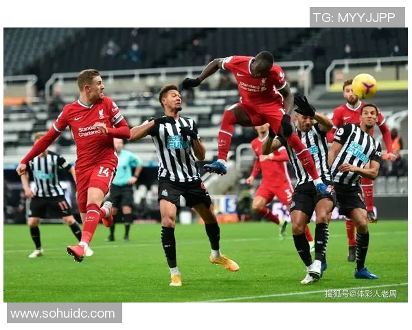 英超第13轮焦点战利物浦迎战切尔西期待精彩对决与激烈竞争 英超第13轮焦点战利物浦迎战切尔西期待精彩对决与激烈竞争