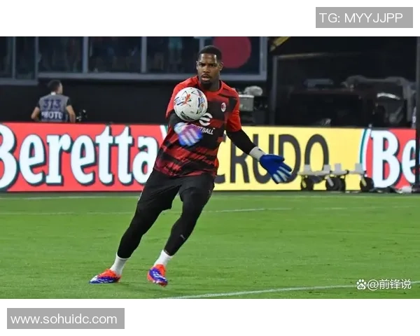 迈尼昂:从青涩门将到世界顶级守护者的传奇之路 迈尼昂:从青涩门将到世界顶级守护者的传奇之路