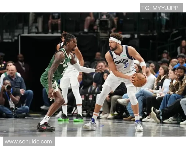 雄鹿与独行侠精彩对决集锦回顾赛场瞬间与精彩时刻一网打尽