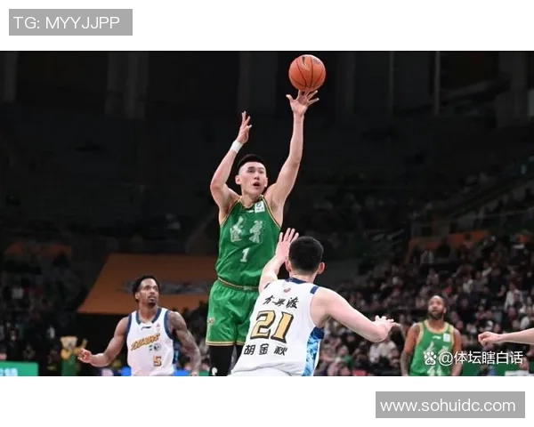 CBA辽宁队对阵上海队精彩视频直播全程回顾与赛后分析