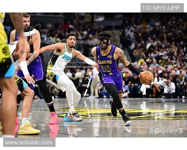 詹姆斯神勇表现40分10篮板7助攻湖人加时战胜勇士成功晋级季后赛 詹姆斯神勇表现40分10篮板7助攻湖人加时战胜勇士成功晋级季后赛