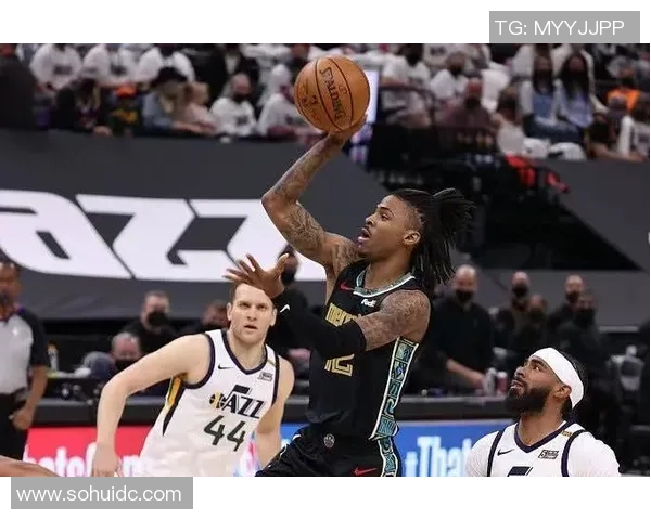 勇士与爵士精彩对决回顾昨天比赛亮点与数据分析 勇士与爵士精彩对决回顾昨天比赛亮点与数据分析