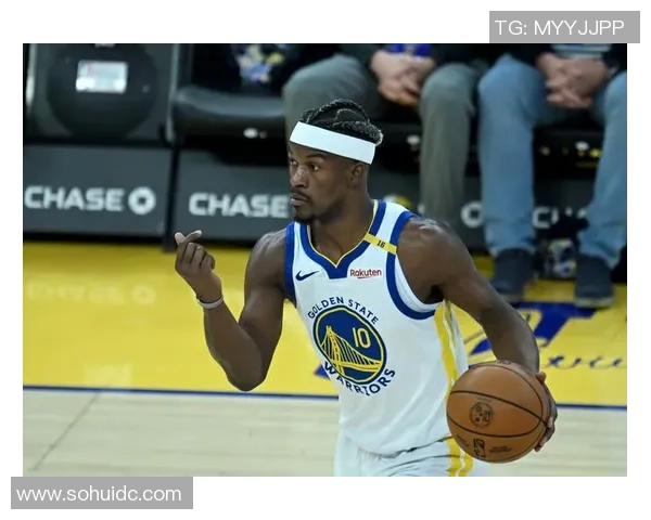 吉米巴特勒领衔热火队重返季后赛展现冠军实力与团队精神 吉米巴特勒领衔热火队重返季后赛展现冠军实力与团队精神