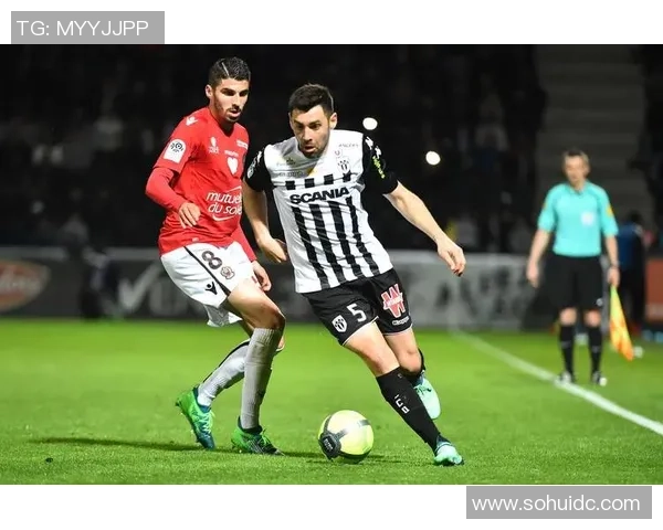 巴黎日尔曼对阵昂热精彩直播全程回顾与赛后分析