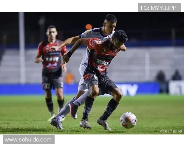 拉普大学与博卡青年比赛结果揭晓双方表现精彩引发热议