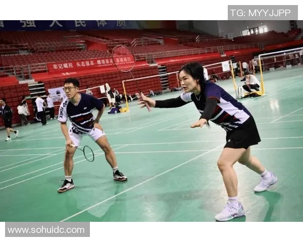 羽毛球盛宴：深入解析杭州羽毛球队的训练与竞技状态